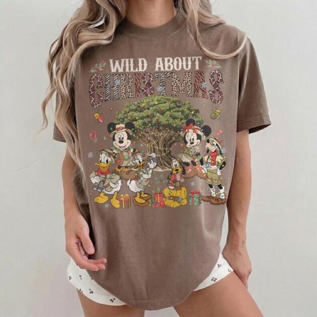 patchwork animal kingdom tee in espresso brown with Tree of Life and safari Mickey squad